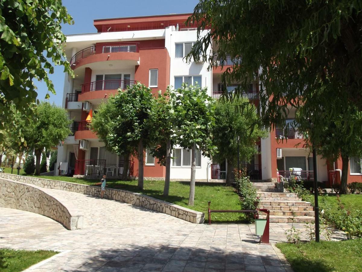 Sloneczny Brzeg Green Fort Noks Studio Sunny Beach Exterior foto